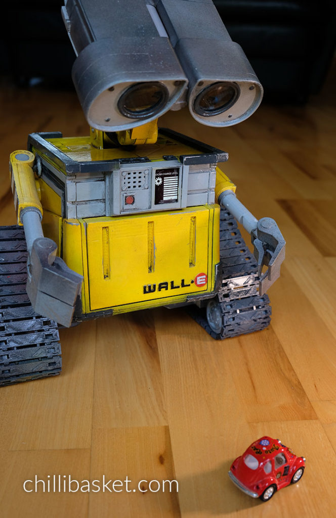 3D Printed WALL·E chillibasket